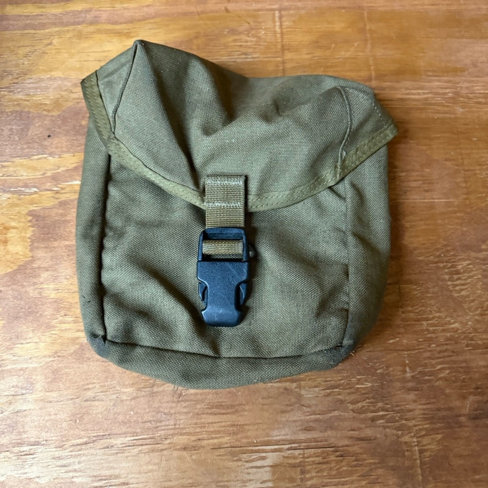 USMC Individual First Aid Kit Canvas W-Front Clasp